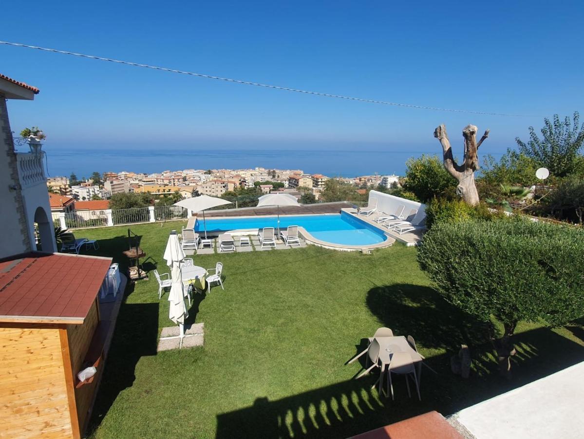 Villa Fontana Тропея Экстерьер фото