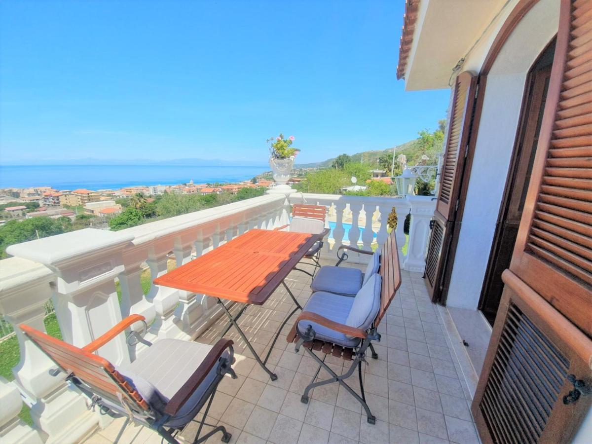 Villa Fontana Тропея Экстерьер фото