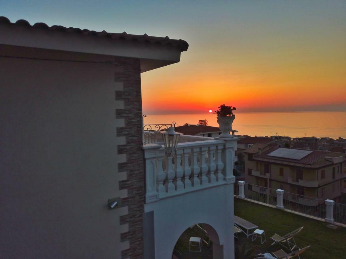 Villa Fontana Тропея Экстерьер фото