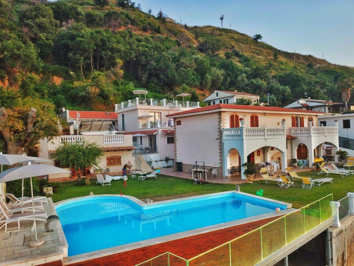 Villa Fontana Тропея Экстерьер фото