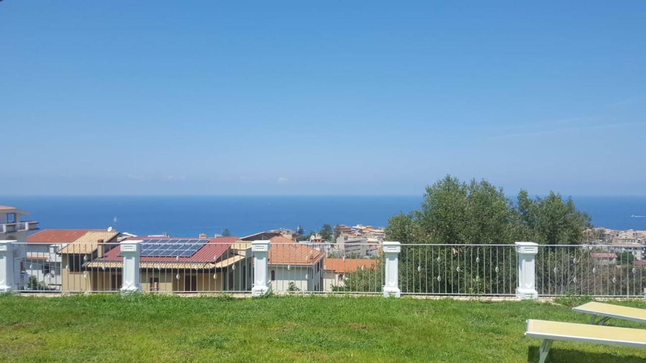 Villa Fontana Тропея Экстерьер фото